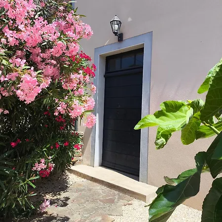 La Porte Medievale Casa de hóspedes 4*